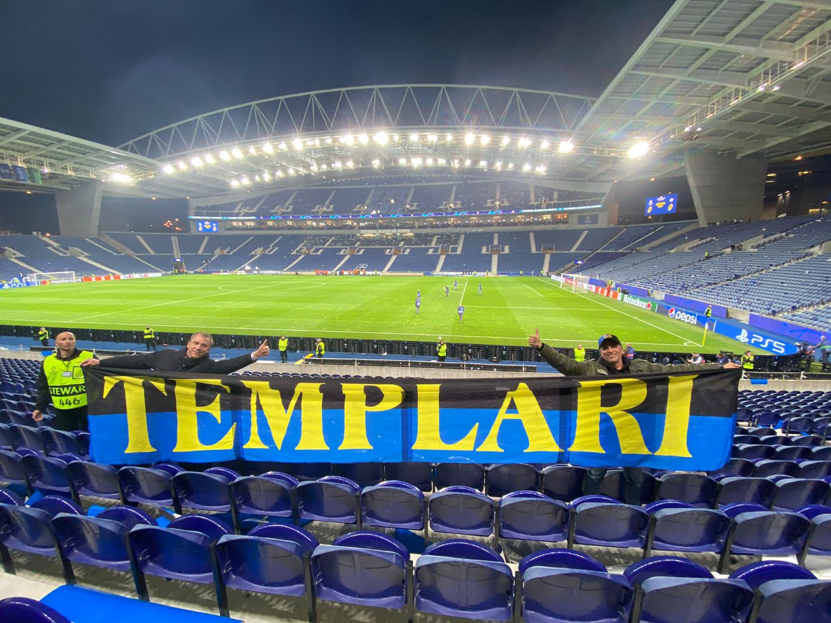 Qui si fa la storia!

Dopo più di un decennio torniamo tra le prime 8 di Europa.

La squadra di Milano torna a splendere nelle notti europee⚫️🔵