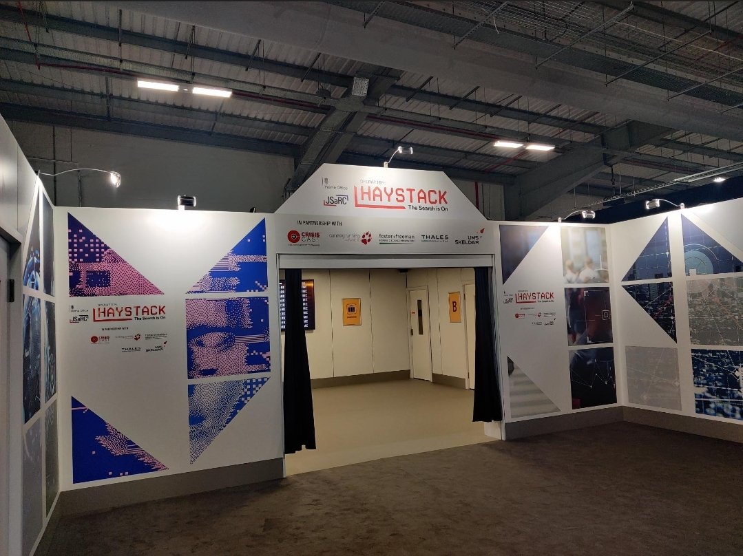 CunningRunning's tweet photo. Great first day at #SecurityAndPolicing in Farnborough! Had great conversations about our Counter Terrorism and Search digital mapping software with delegates from the UK and abroad. Our software was also used in the fully-booked JSaRC Operation Haystack Immersive Experience. https://t.co/Cfoxnb2OSq