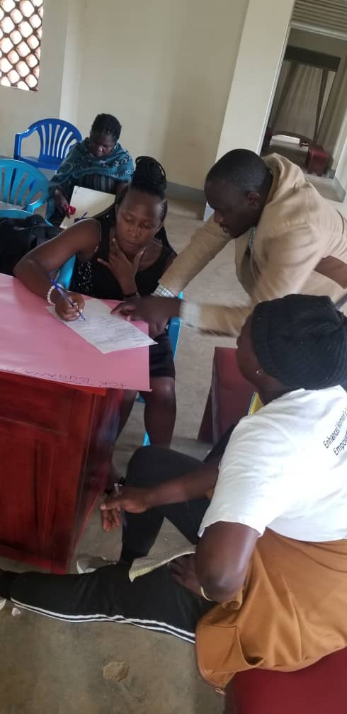 LadyIrene100's tweet photo. CQI and routine data review in Namayingo has helped to improve on the documentation in the HMIS registers and increased uptake of SRHR services https://t.co/TXaXy7wLLE