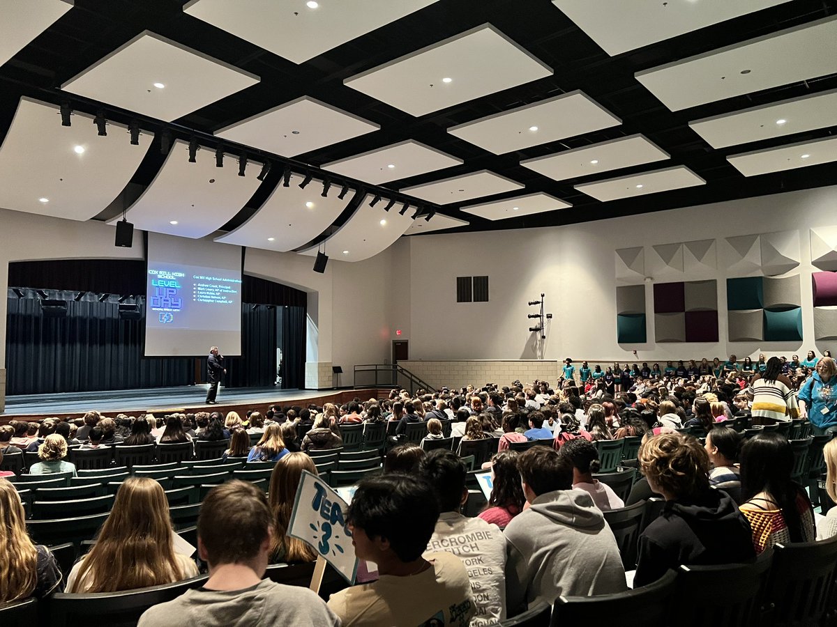 CMHS_AoIT's tweet photo. CMHS hosted over 500 students from Harris Road Middle for Level Up Day. Thank you to everyone that made this event a success. @cmhss3 @cmhs_cte @CoxMillHS @CabarrusCTE https://t.co/hDEc17BCn0
