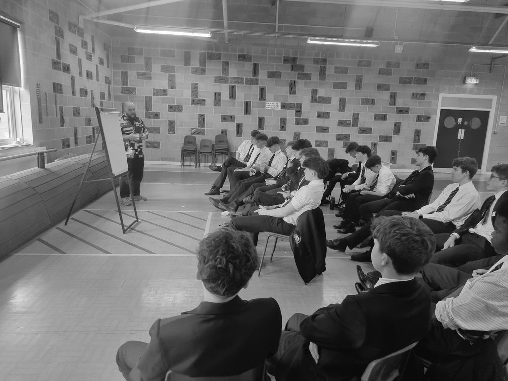 EpsomC_Propert's tweet photo. @VoiceboxTweets thank you for the brilliant workshop with Propert U4s today exploring positive masculinity, kindness, courage and respect. Confidently navigated this topic with expert advice and insight! @EpsomCollegeUK @EpsomC_PSD #WeCan #WeWill #represent #PROPERT https://t.co/i8NYGDJBkc
