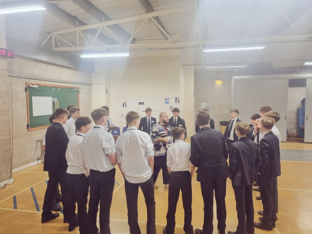 EpsomC_Propert's tweet photo. @VoiceboxTweets thank you for the brilliant workshop with Propert U4s today exploring positive masculinity, kindness, courage and respect. Confidently navigated this topic with expert advice and insight! @EpsomCollegeUK @EpsomC_PSD #WeCan #WeWill #represent #PROPERT https://t.co/i8NYGDJBkc