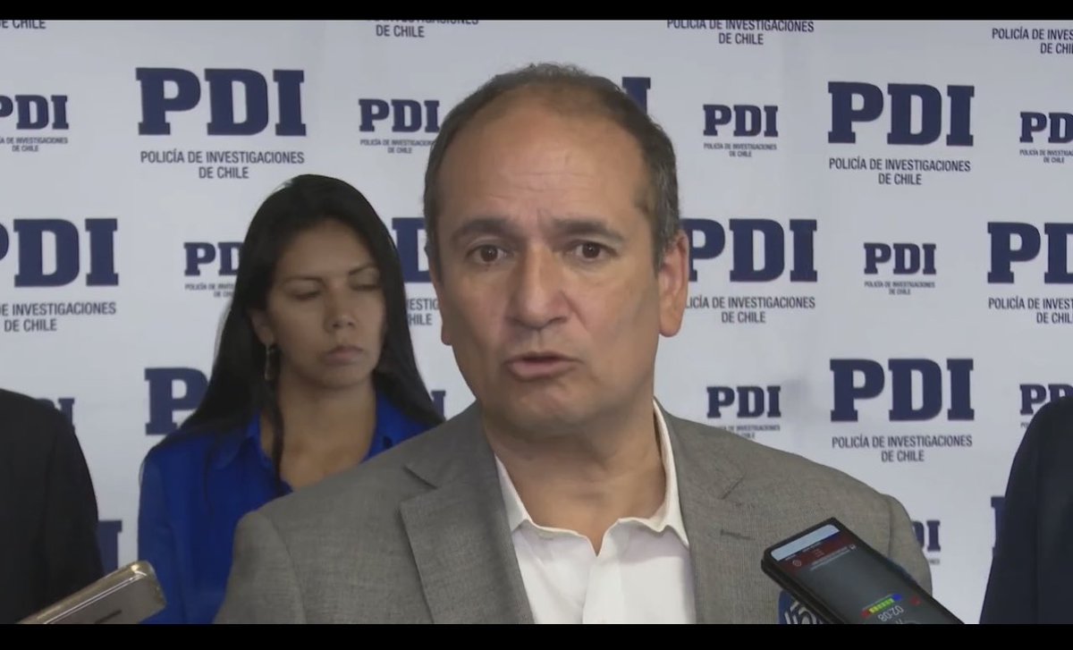 Compartimos en absoluto las declaraciones de nuestro gobernador @rodrigodiazworner, no podemos permitir más muertes a nuestros carabineros. Asimismo, otorgar más herramientas a la institución constitucionalmente. Mis más sinceras condolencias para sus dos niñas.