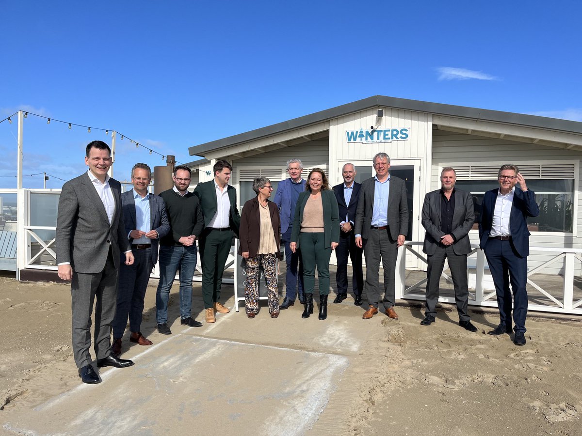 Vanmiddag college ⁦<a href="/KaagenBraassem/">Gemeente Kaag en Braassem</a>⁩ op bezoek bij ⁦⁦<a href="/gemeentekatwijk/">Gemeente Katwijk</a>⁩ 
Goed gesprek over regio zaken, mogelijke speerpunten voor een regionale investeringsagenda en onderlinge samenwerking.