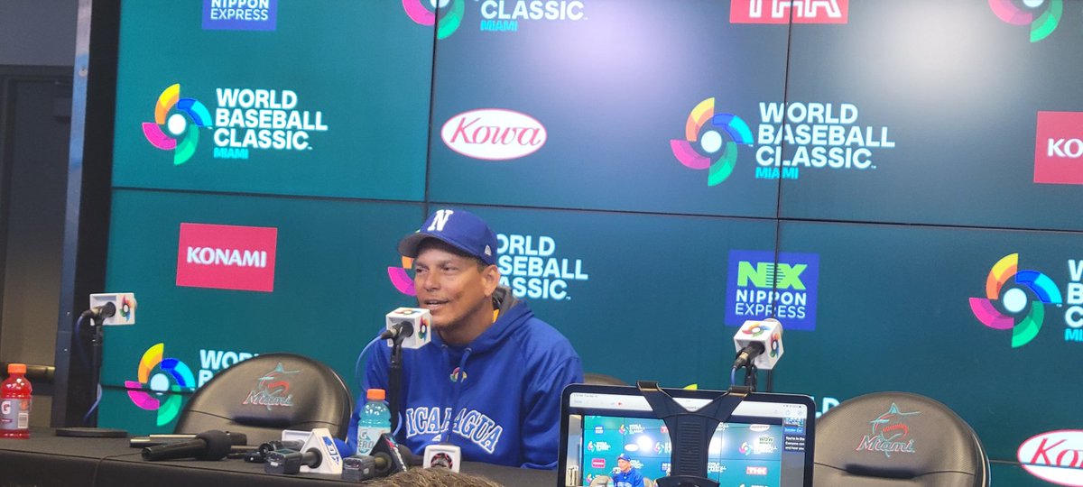 salasjg's tweet photo. Sandor Guido, dirigente de Nicaragua: "No tenemos esas grandes estrellas. Vinimos a competir y aprender. Enfrentar a lanzadores como los de Venezuela con 100 millas, 98 millas, no tenemos eso. Es nuestra primera vez y esperamos mejorar". https://t.co/BOjKckbifp