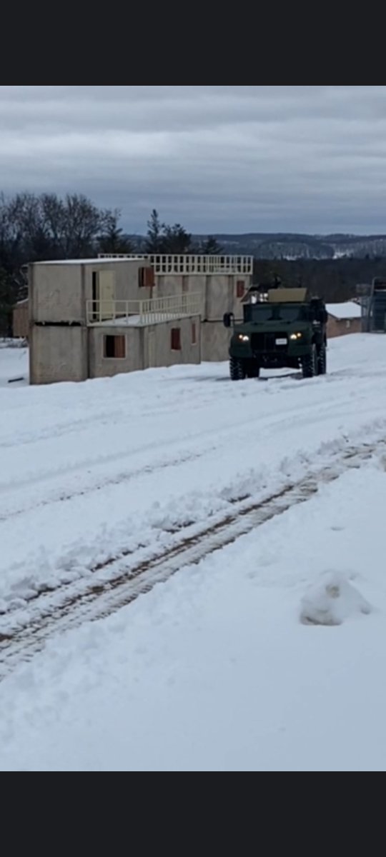 407thB's tweet image. A407 conducts Civil Affairs and Shoot, Move, Communicate training with the new JLTVs at Ft. McCoy.
#407CABN #weareCivilAffairs