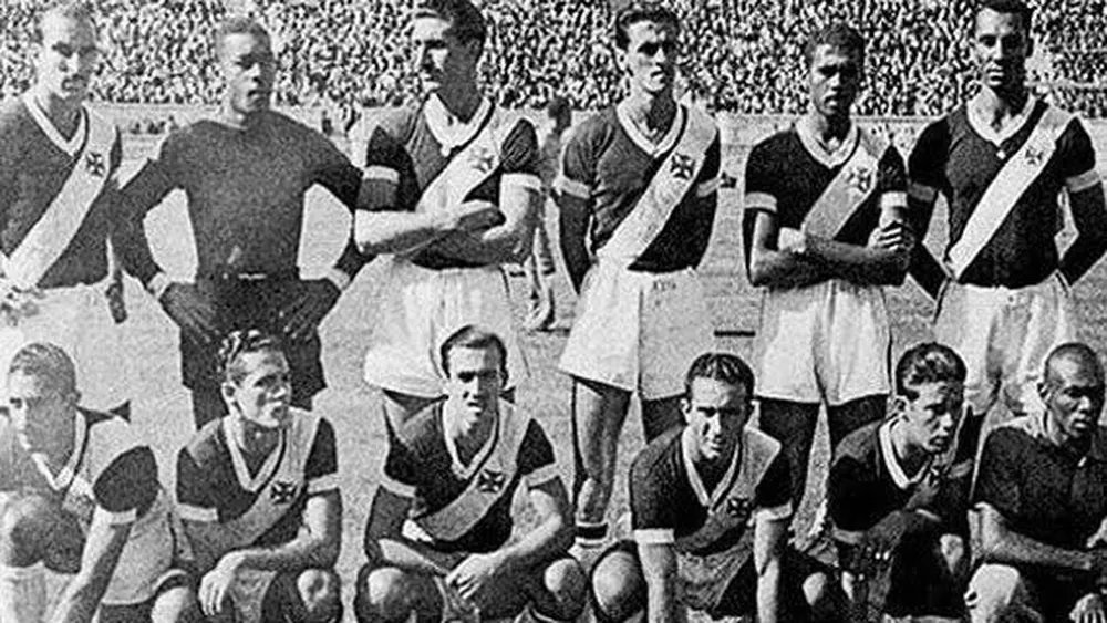 geglobo's tweet photo. 💢O Vasco celebra nesta terça o aniversário da conquista do Campeonato Sul-Americano de 1948

Foi há exatos 75 anos que o Expresso da Vitória não tomou conhecimento dos adversários e conquistou o que é considerado um dos primeiros torneios internacionais entre clubes no mundo #ge https://t.co/MDNT1yJokI