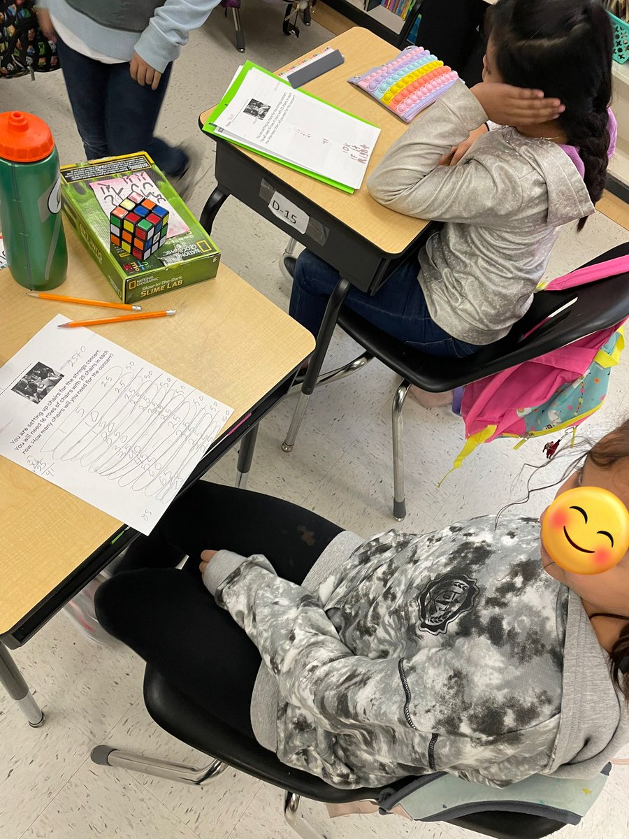 Erica__Beckett's tweet photo. Thanks @WendyWall_Math for the Pi Day treat 🤗
I got to spend Pi Day with some amazing mathematicians @LakeAnneES #PiDay #richtasks https://t.co/vgUv9FkIi5