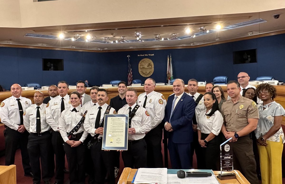 During today’s Community Safety, Security and Emergency Management Committee we presented a Commendation to the @MiamiDadeFire Team for their outstanding efforts in handling the Covanta waste-to-energy plant fire last month. 

We are incredibly proud of your hard work and…