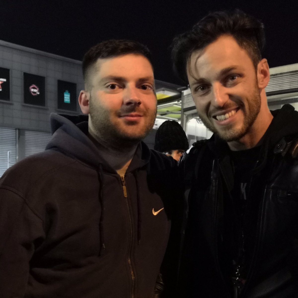 drazenprunk's tweet photo. 🎵 Mike Shinoda
🗓️ March 14, 2019
🇮🇹 Fabrique, Milan, Italy
4 years ago...
More on Instagram:
https://t.co/2E5HIR1oE4
@linkinpark
@mikeshinoda
@MatthiasHarris
@mayodrummer
@digbyjim
#LinkinPark #MikeShinoda #PostTraumaticTour https://t.co/OrmHiyCcfX