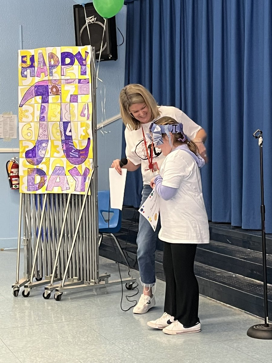 Mountain View School tweet media