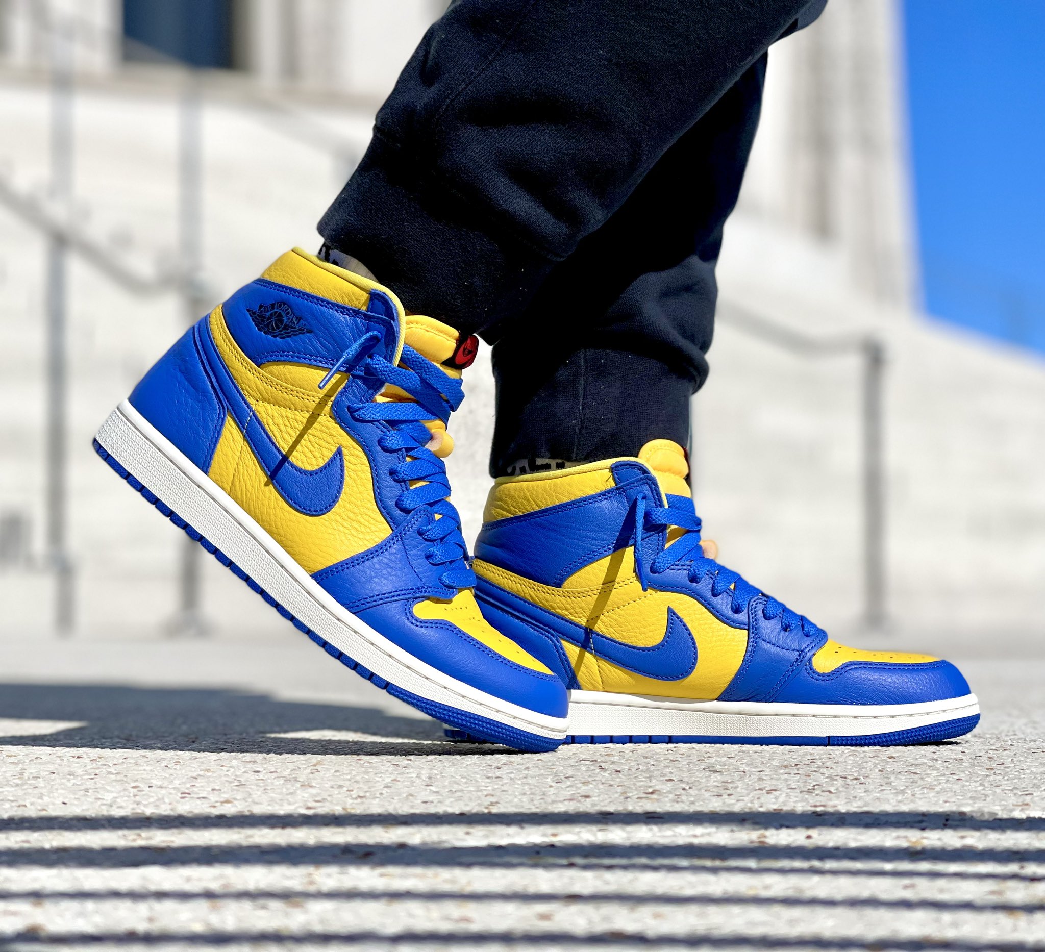 Kaya on X Although it s AirMaxMonth let s not forgot that it s still WomensHistoryMonth Women s Exclusive Air Jordan 1 Reverse Laney on foot today Have a great Tuesday Fam InMyJs JordanYear