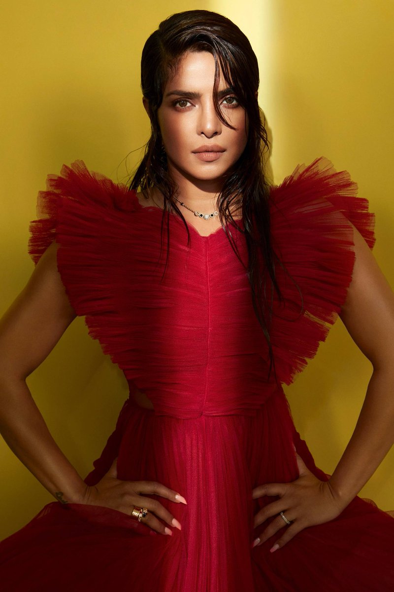 ShadyPCFacts's tweet photo. Priyanka Chopra, the woman you are https://t.co/XIGs7kJ0O5