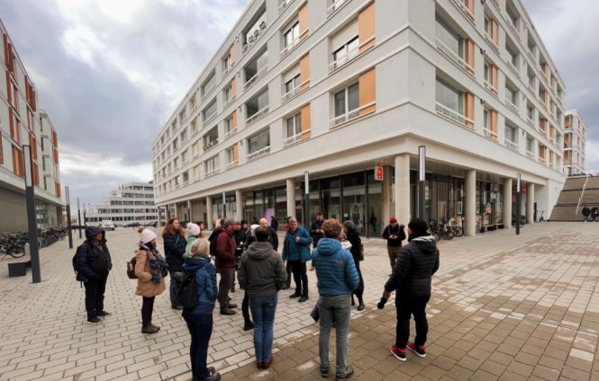 IGPassivhaus's tweet photo. Wir freuen uns schon aufs nächste Mal! 
26. Internationale Passivhaustagung in Wiesbaden (und online).
#26intPHC #Klimaschutz &amp; #Gesundheit &amp; #Wohlbefinden für alle!
Einer der Schwerpunkte: #Sanierung!
#EnergieEffizienz JETZT! 
Change = a global effort!
https://t.co/7KowuwLZ9q https://t.co/yTEJl4Ank8