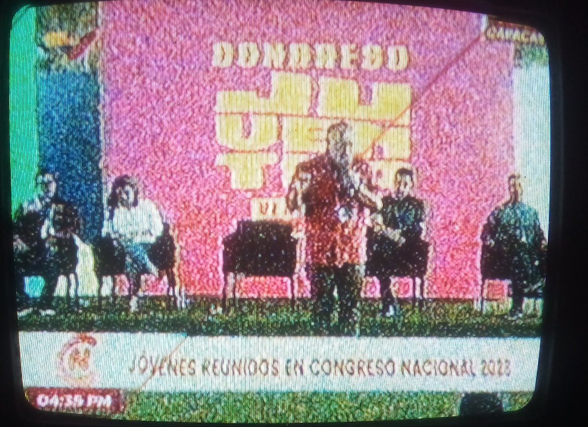 66MarioDeLuca1's tweet photo. Cap @dcabellor La Patria es de los Jóvenes 🇻🇪 La  Juventud Reunidos en el congreso nacional de Jpsuv. #ChavezDelMundo https://t.co/DiQIRpS1K1