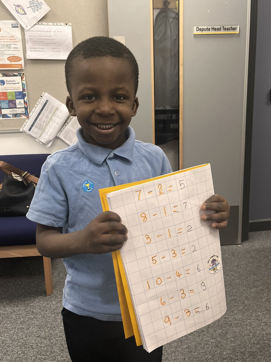 This lovely P1c boy made me so happy when he came to show me his great learning. So proud of him and I know he is feeling very proud too! 😍➖🟰
<a href="/MissTait4/">Miss Tait & P1</a> <a href="/MissBriggs_StN/">MissBriggs</a> <a href="/saintninians/">St Ninian's Gourock</a>
