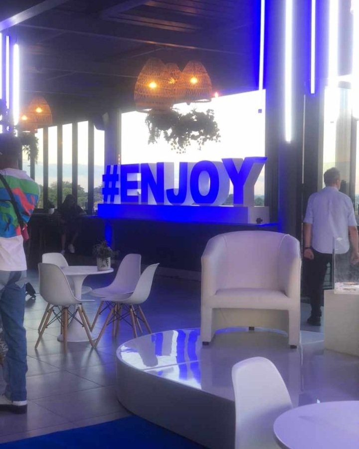 StarstuddedMag's tweet photo. @castlelitesa thanks for great evening #badnewsbingo https://t.co/kLqijm9kmU