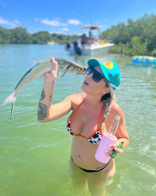 DrinkFishing's tweet image. Hump day or back day?🍑🔥💪🏽

👇👇 Order Now 👇👇 👕👕

inpooq.com/fishing

#jackishea #keepittight #jackislay #bootygains #workout #legday #bootybands #fishing #fitness #backday #humpday #happy #wednesday #drinkfishing