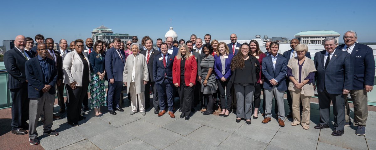 GovernorKayIvey's tweet photo. At @LdrshpShlbyCoAL’s Luncheon, I was happy to address a room full of leaders eager to work hard to ensure Alabama’s success. Our opportunities for advancement have never been as great as they are today, and together, we will work to make sure our best days lie ahead. #alpolitics https://t.co/I94mqzsxxB