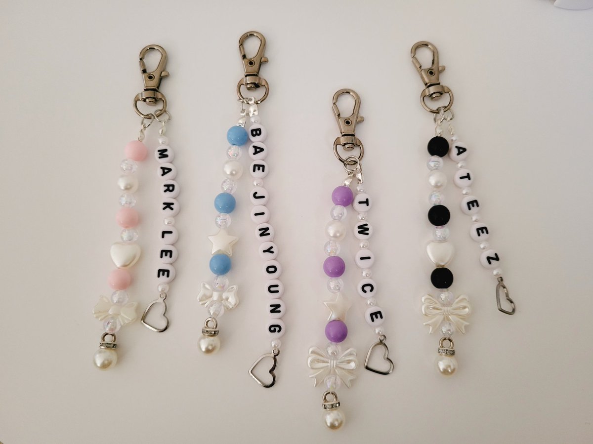 PeachWishShop's tweet photo. Don't forget about our giveaway for two free tickets to see CIX in Oakland! Check out our page for more info, and check out our shop for your own custom kpop charms🍑✨️🩷
#kpop #etsyshop #txt #enhypen #NCT #BTS #twice    #itzy #aespa #cix #ateez #BLACKPINK #ikon #StrayKids https://t.co/1Mjnbq57rv