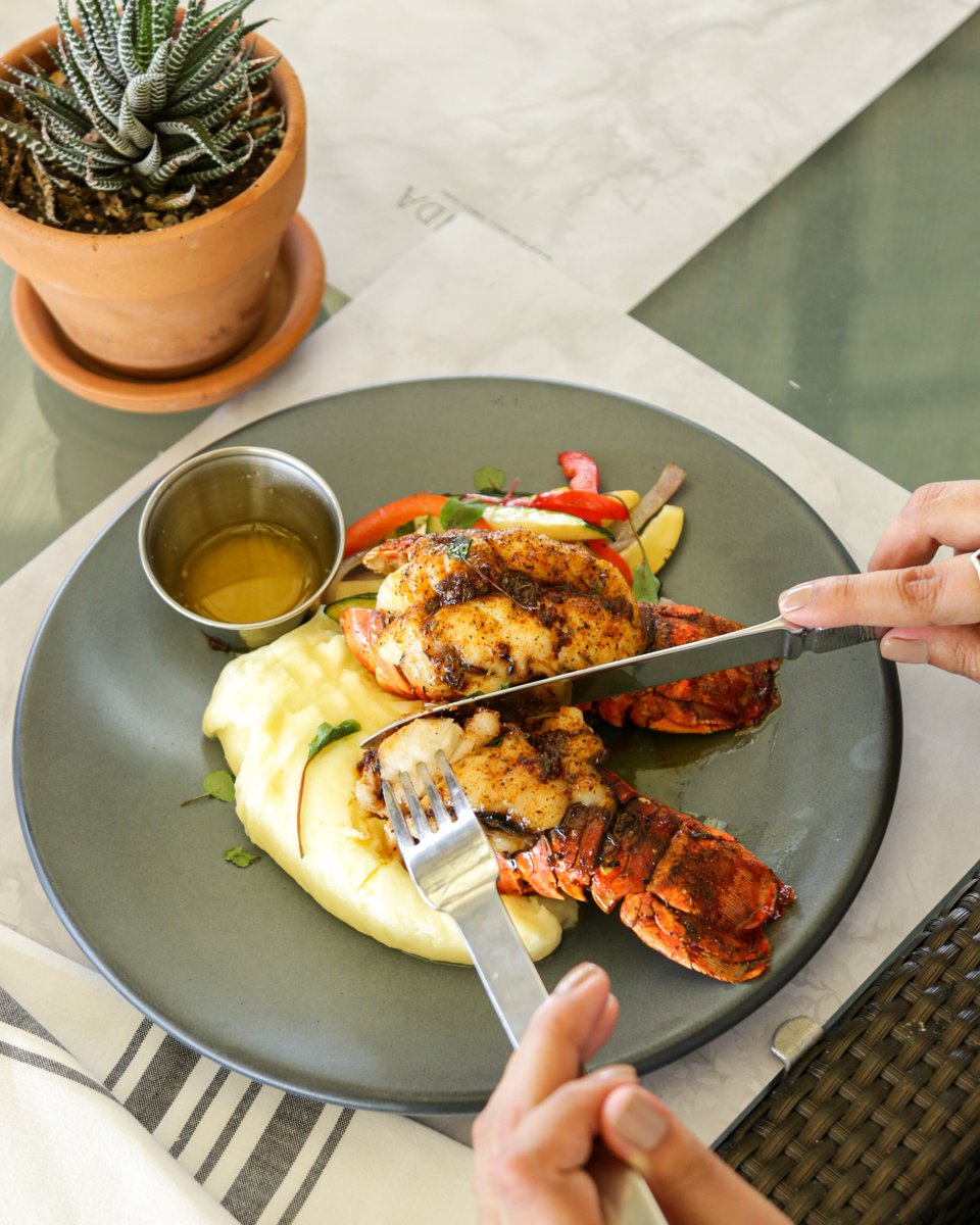 GrandCaymanMarriott tweet media