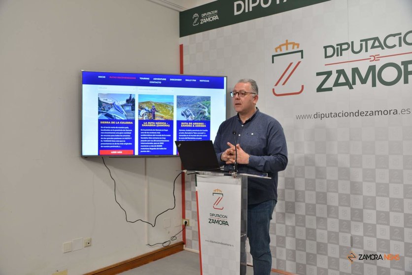 VIDEO | El mototurismo apuesta por Zamora: la provincia estrena sus tres primeras rutas avaladas por la RFEM

zamoranews.com/articulo/zamor…