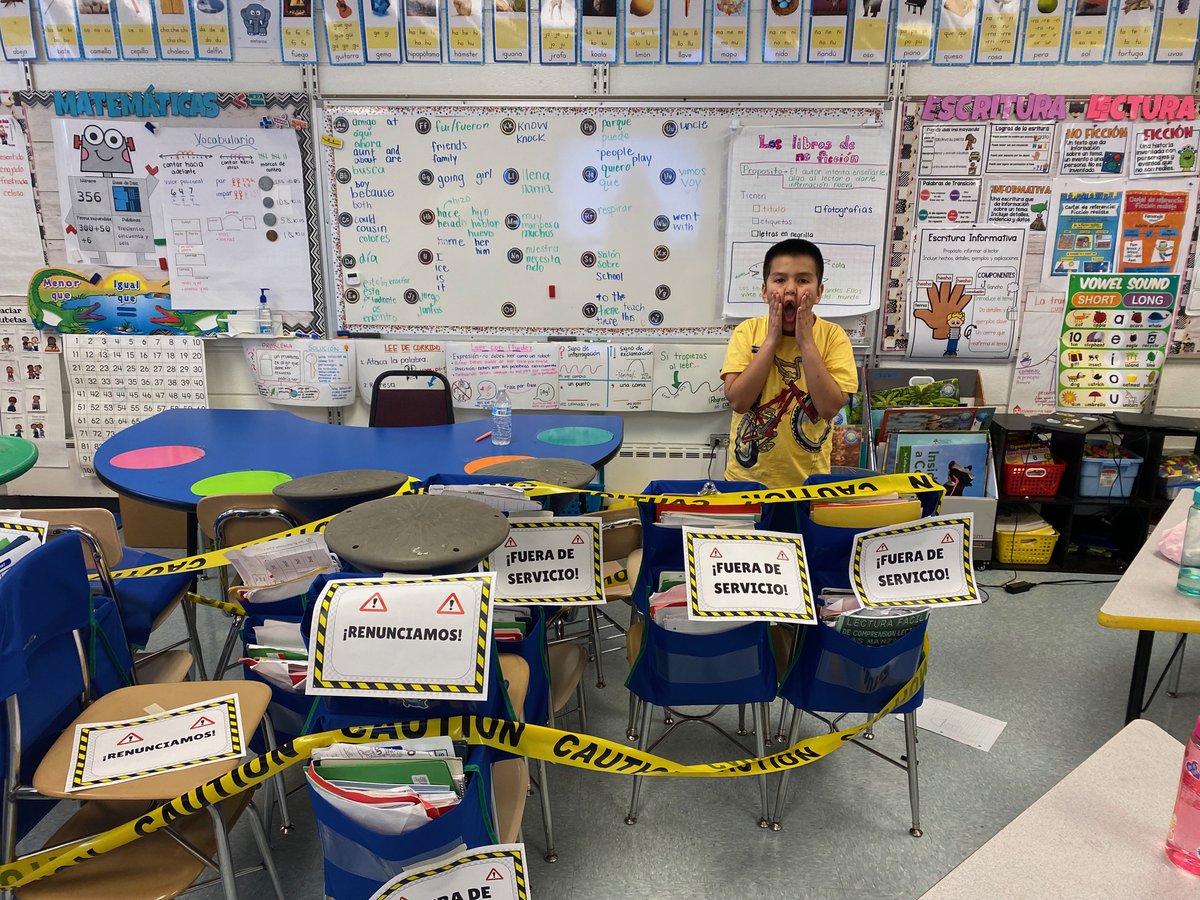 ccsd21field's tweet photo. Talk about a hook!  The 2nd grade team launched opinion writing  by having the chairs go on strike during writing class.  The students definitely had opnions about not having a seat. #21Learns #whatsgoingonatfield https://t.co/I13BNFLwtZ
