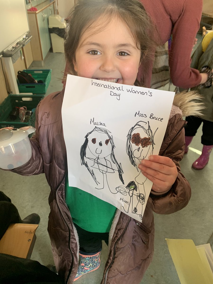 Feeling the love for International Women’s Day 🥹☺️ #IWD2023 <a href="/ManorParkSch/">Manor Park School</a>