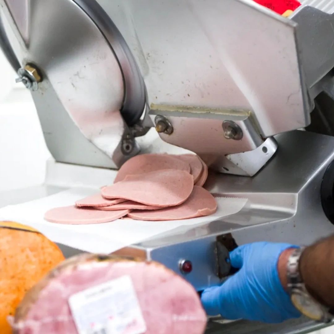 Roy Meat Service tweet media