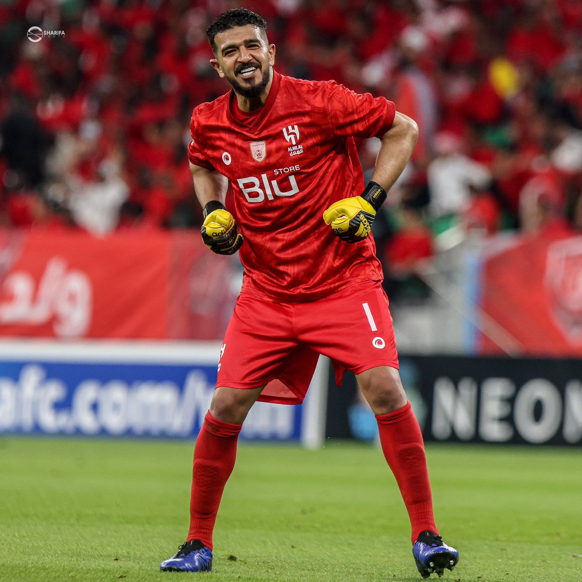 أيا ليت لي قلبين ، وأحبك بكل قلبيني 💙.