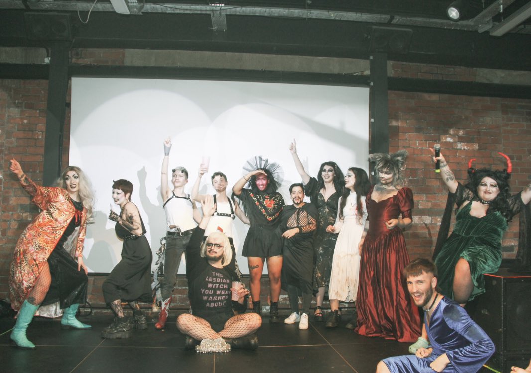 IYA LUVS 

Your favourite northern rascals are on the bird app now! Gi us a follow for AGE OF THE updates, outtakes and documentation from the vault 

(📸 by the legendary <a href="/tricerabooty/">r o b y n 🦂</a>)