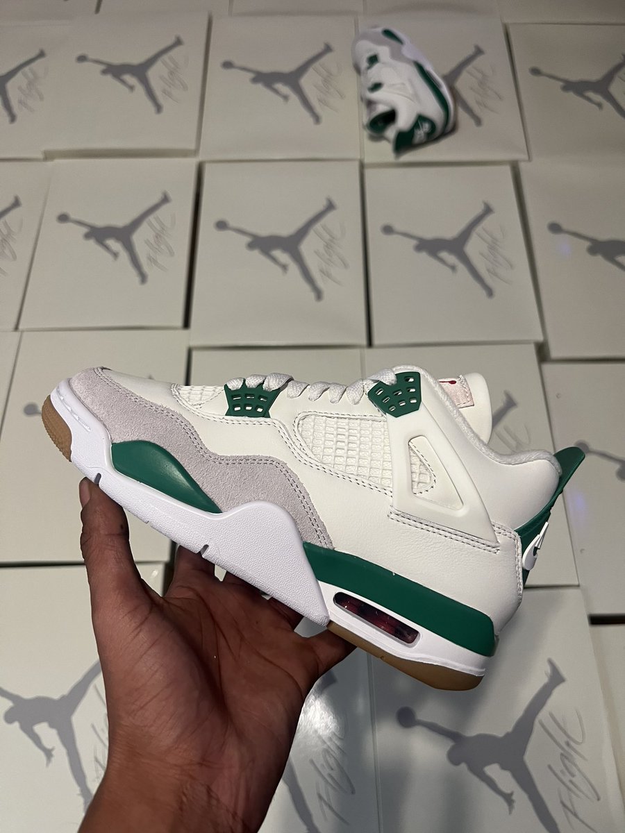 10 toes 🏃🏾‍♂️💰 tweet media