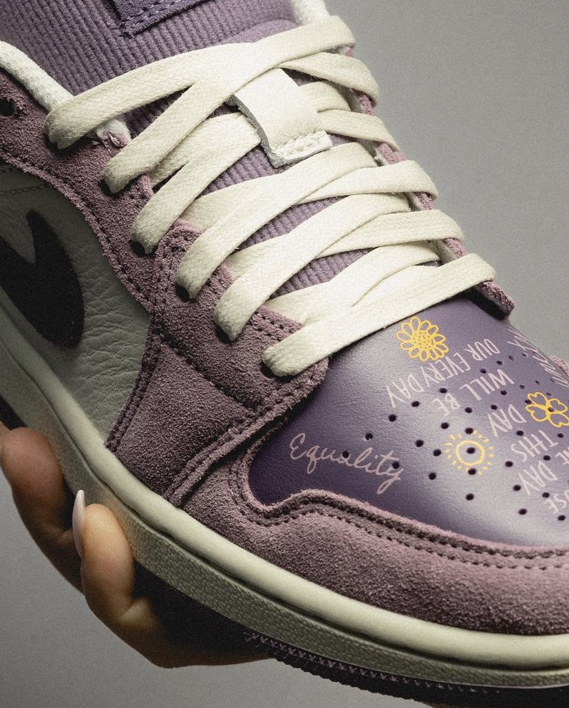 bestoffshoes's tweet photo. Air Jordan 1 Low https://t.co/x3dV3Mi39s
