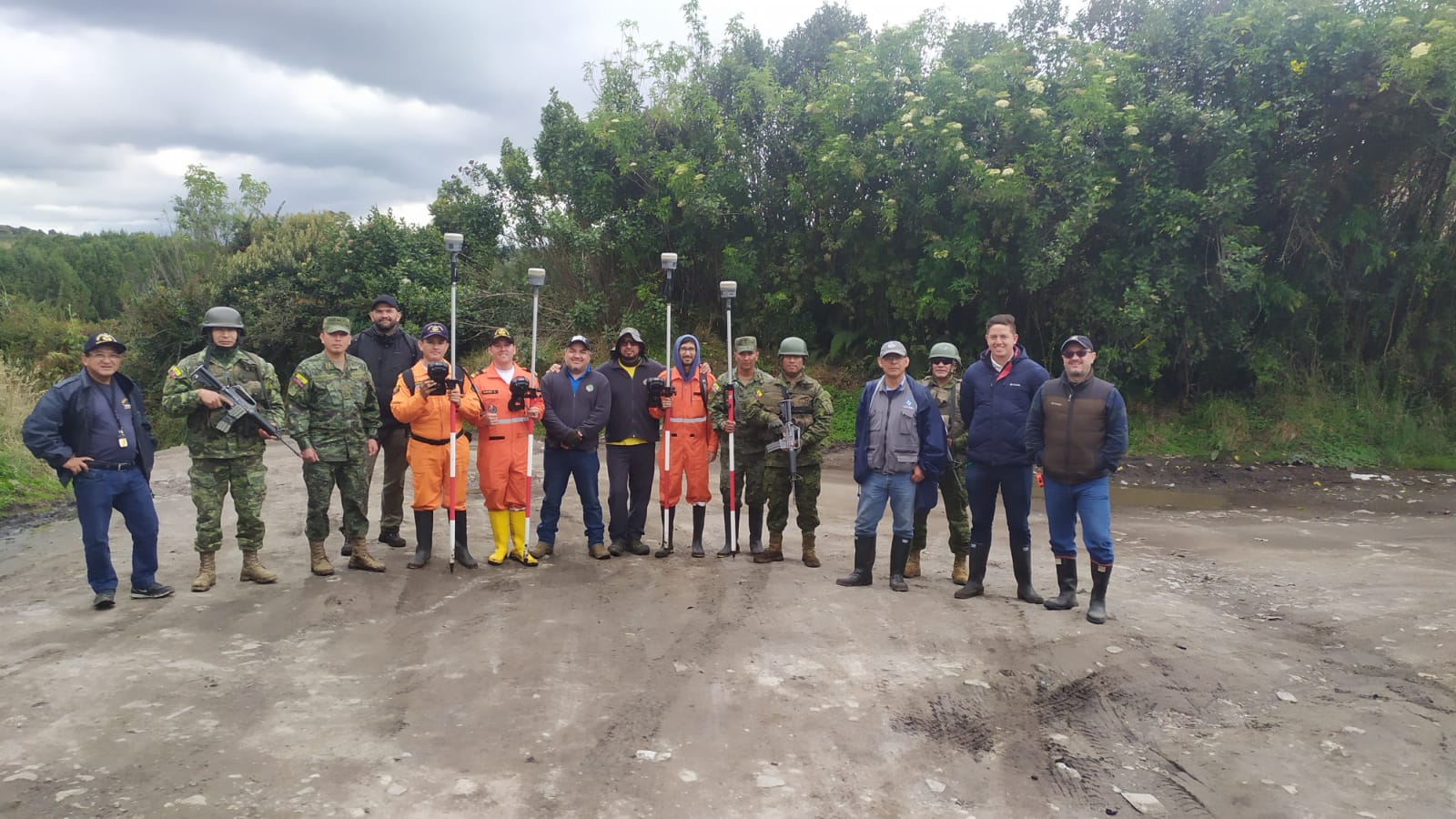 httpspbstwimgcommediaFrNMn-_XgBsygTxformatjpgnamelarge