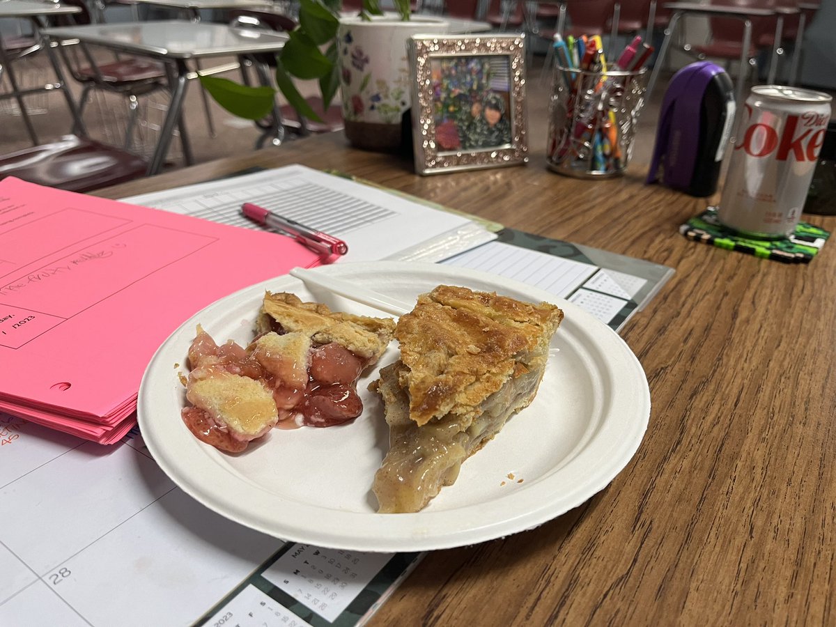 It’s #PiDay and while I don’t teach math, it’s one of my favorite days of the year because students bring me pie! How can you not love that?! #teacherlife