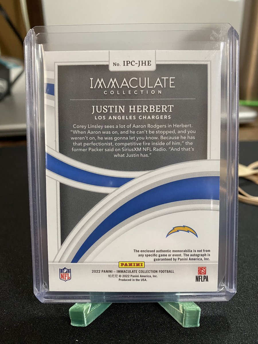 __ShaneTrain__'s tweet photo. @HobbyConnector Would you have this graded, or sell it raw? 2022 Immaculate Triple Patch on card Auto Justin Herbert 13/25 https://t.co/AgM0FRJZ8C