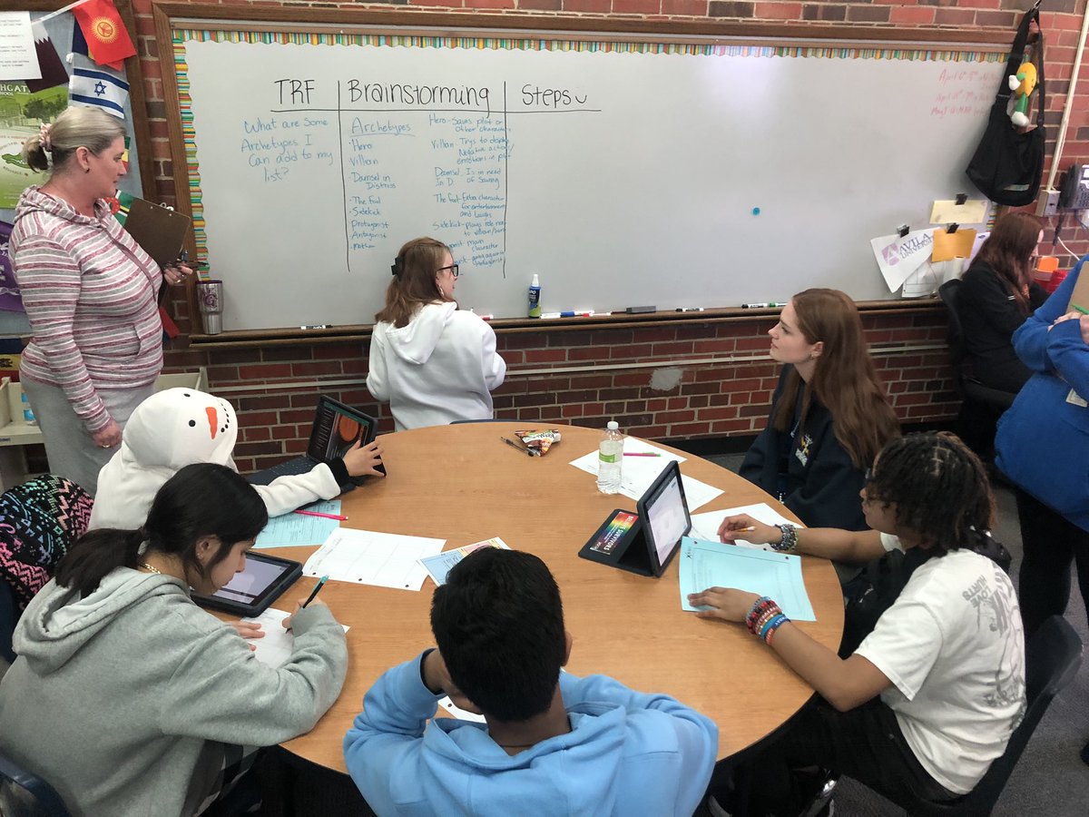 Carrie Chambers tweet media