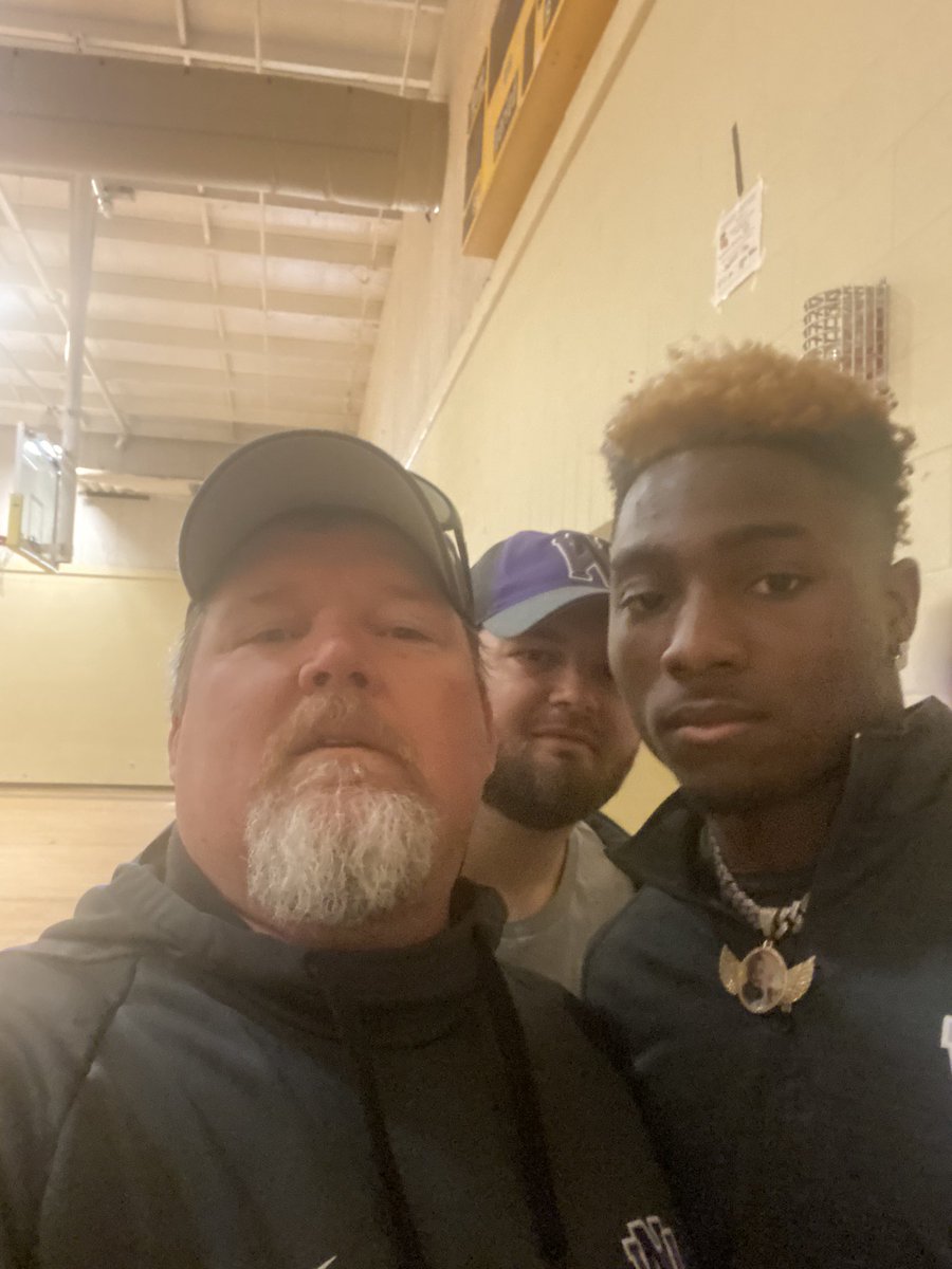 Trying to get my tweet game stronger 😂