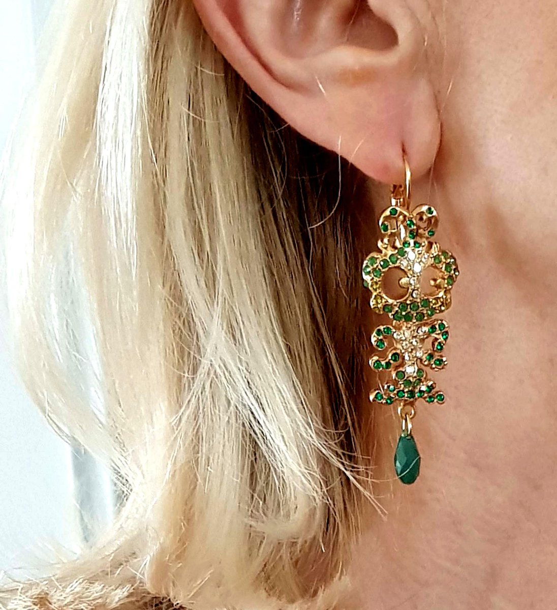 CHRISTIAN LACROIX , original pair of Ear Pendants for pierced ears, #PiercedEars #earrings 
€620.00
➤ etsy.com/listing/125395…