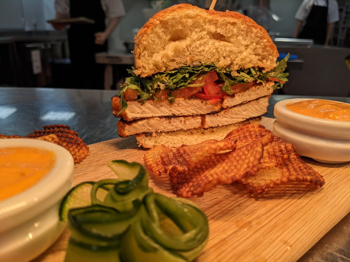 COOKwithvegsoc's tweet photo. Level 3 catering students took part in the heat @TraffordCollege All used tofu as part of their dishes. Many styles of food were on show stir fry, curry, tofu burgers, crispy tofu and fried rice. Judges were impressed with the skill levels on show. @IWFSGlobal #chefcomp https://t.co/FuniWFeCaS