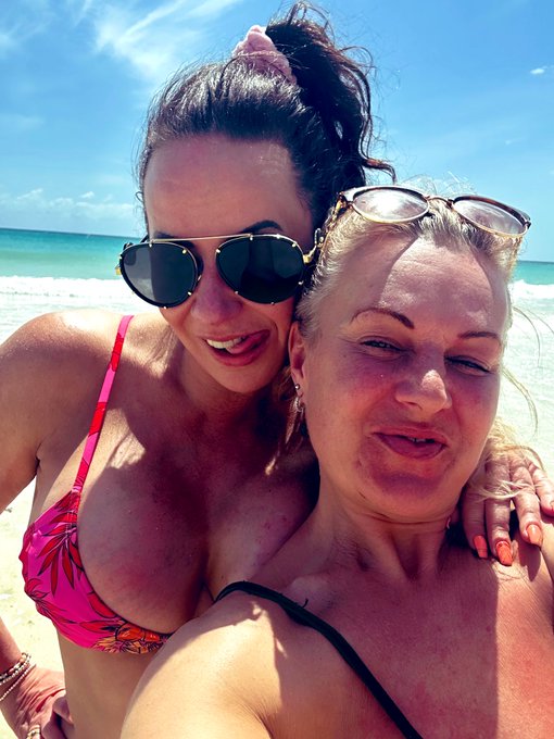 Haters gonna hate https://t.co/R5MQUr5gWz<a href="/tag/sph"class="tags"><span>#sph</span></a><a href="/tag/pvcgloves"class="tags"><span>#pvcgloves</span></a>