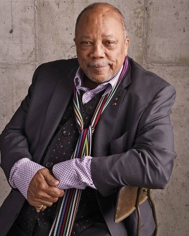 Happy Birthday Quincy Jones (90)

Temos uma coisa em comum, casamos 3 vezes. 