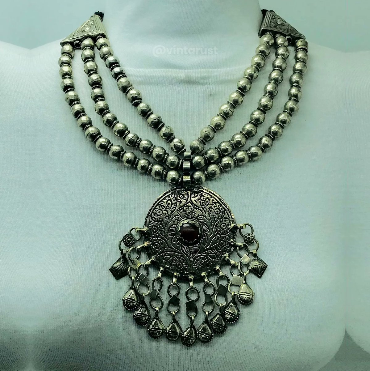 vintarust's tweet photo. Afghan Germen Silver Kuchi Pendant Necklace, Metal Beaded Chain Multilayer Necklace With Dangling Tassels

Order Now:
https://t.co/WwBO9dKrjp

#necklacelover #fashionista #jewelryaddict #statementnecklace #trendynecklace #multilayernecklace #fashionjewelry #vintagefashion https://t.co/KJy5iowyWE