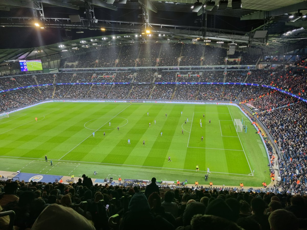 CamMurless's tweet photo. Its only half time and it's already the Erling Haaland show, again!!  🥶⚽️ #MCFC https://t.co/r1LUnqfk7F