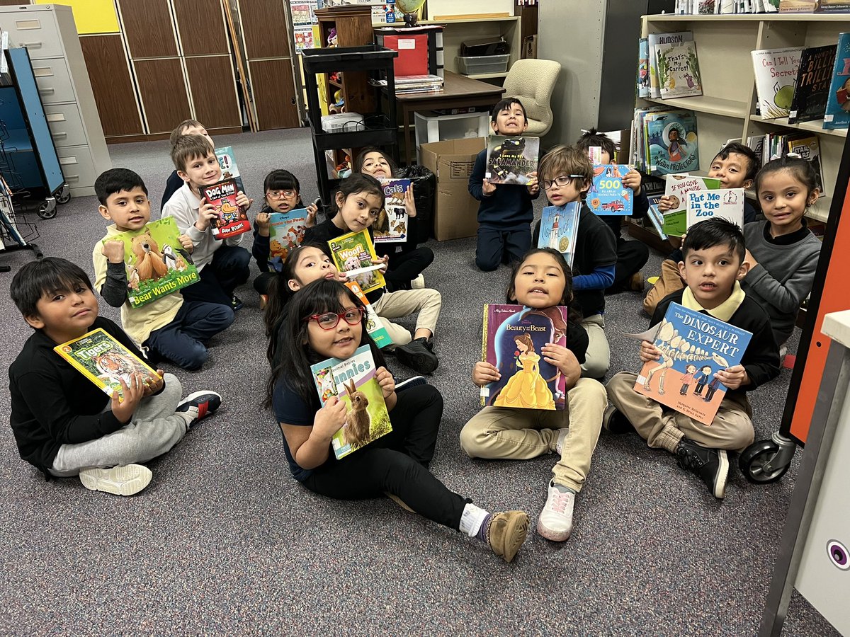 Library Time ❤️📚
#believeinflc