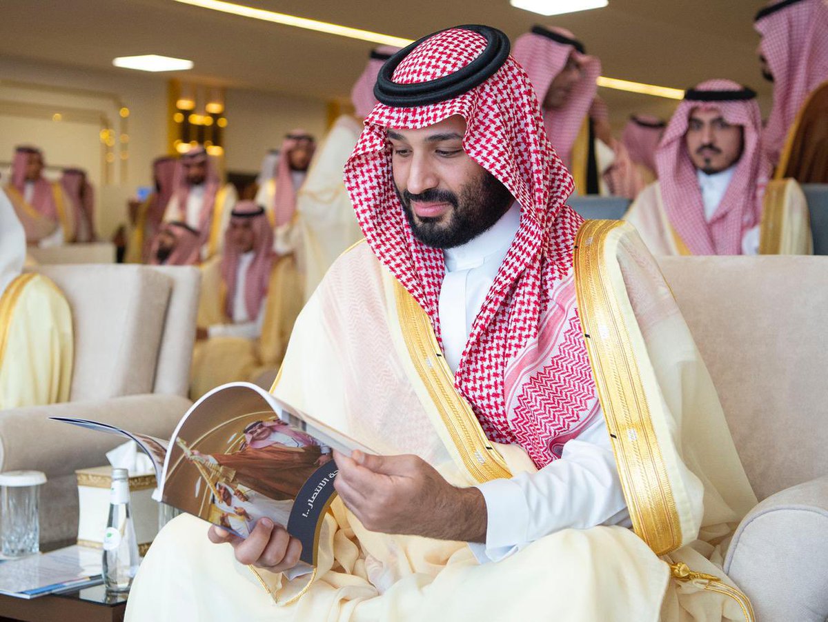 تحت رعاية سمو #ولي_العهد الأمير محمد بن سلمان انطلاق منافسات كأس العلا للهجن.