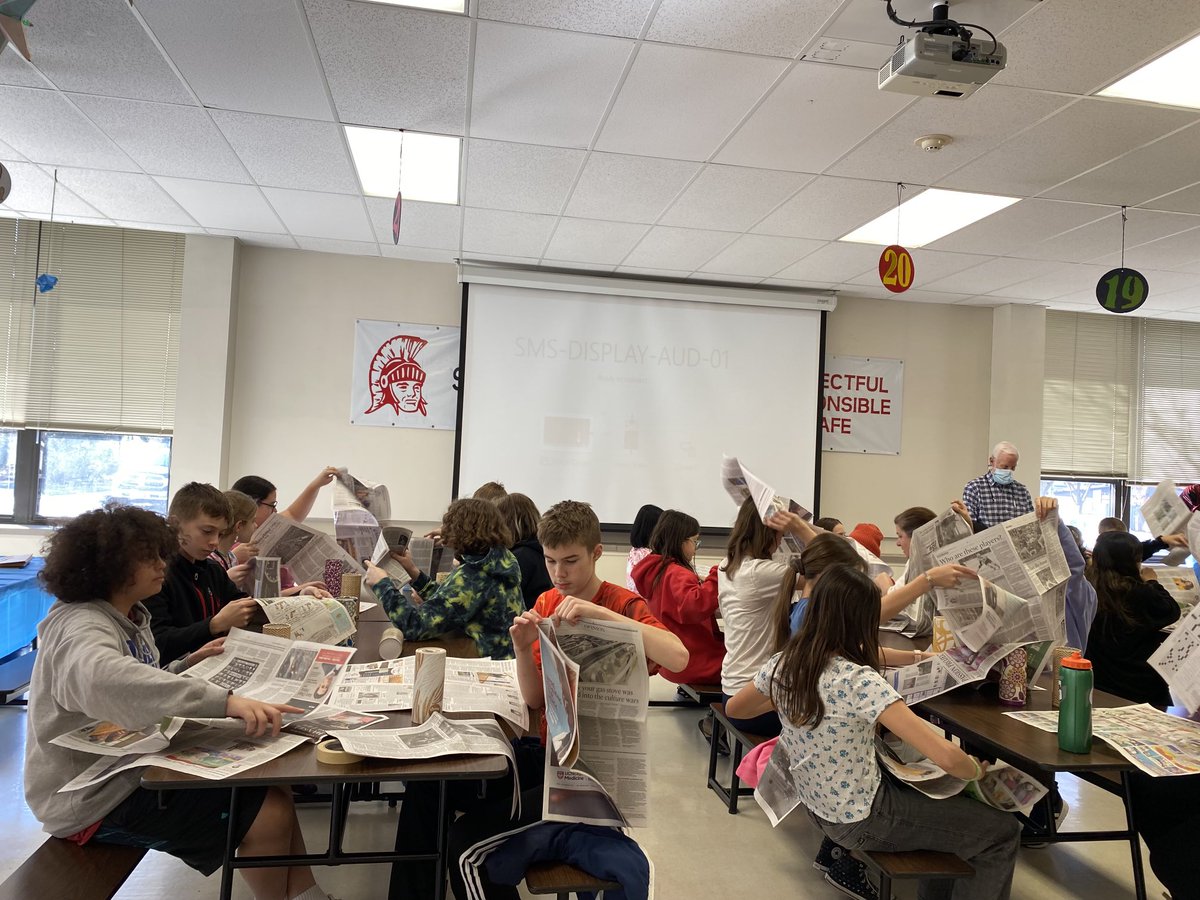 Club extravaganza after school at SMS joining together to “Grow your own Pizza” thanks to Dupage ROE and Dr.Carrie Emrikson for organizing this!  So much fun and joy! #WeAreSandburgD205
