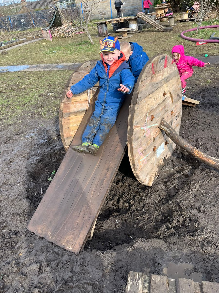 nurserydennyps's tweet photo. Our outdoor zone has been super busy and lots developing with our loose parts this week. New tyre climbing wall, cable drum slide, obstacle course to name but a few. The children have been really developing their gross motor and balancing skills. #outdoors #looseparts #newspaces https://t.co/KK8ZbSVUHh
