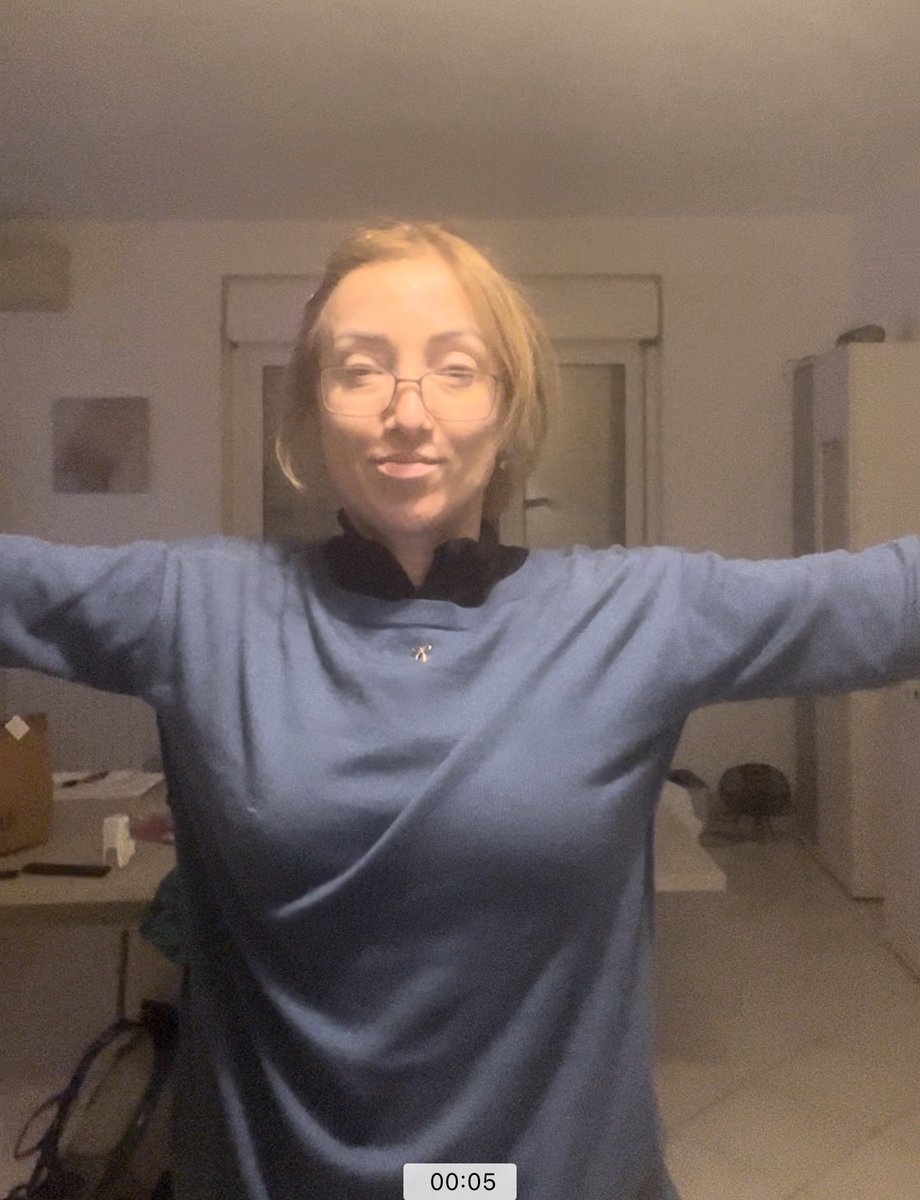 barbarab1974's tweet image. Idioti poi fatemi sapere quando decidete di cambiare argomento . Foto di ora #bestie