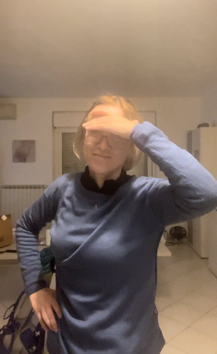 barbarab1974's tweet image. Idioti poi fatemi sapere quando decidete di cambiare argomento . Foto di ora #bestie